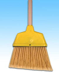SMALL ANGLE BROOM PLASTIC 53"
